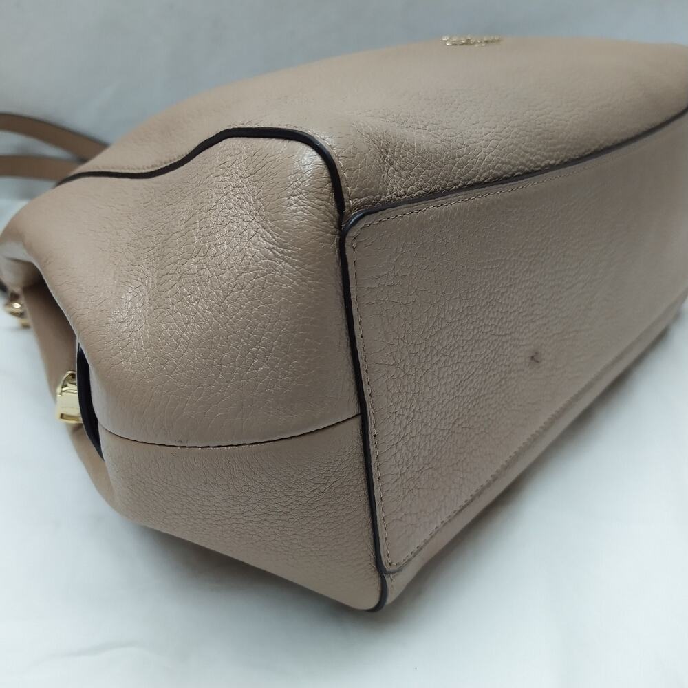 Coach Hallie Beige Leather 3 Compartments Shoulder Bag - Picture 14 of 16